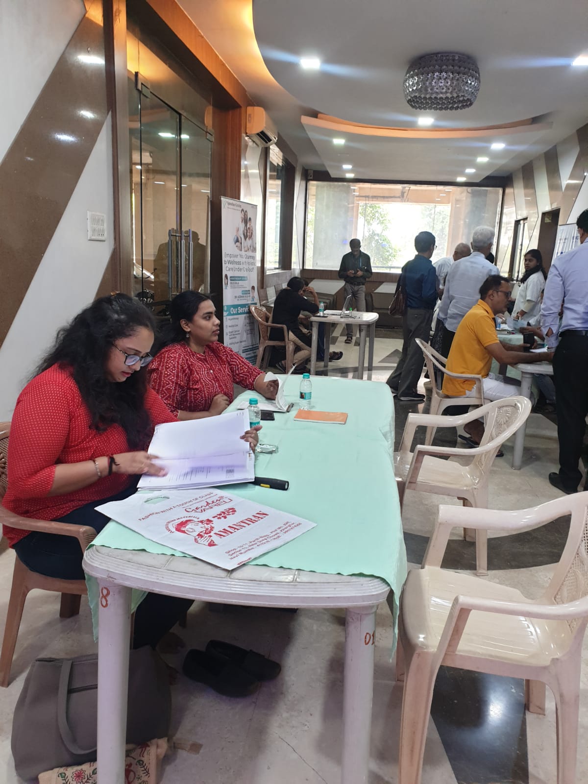 Camp at Monarch luxuria 1